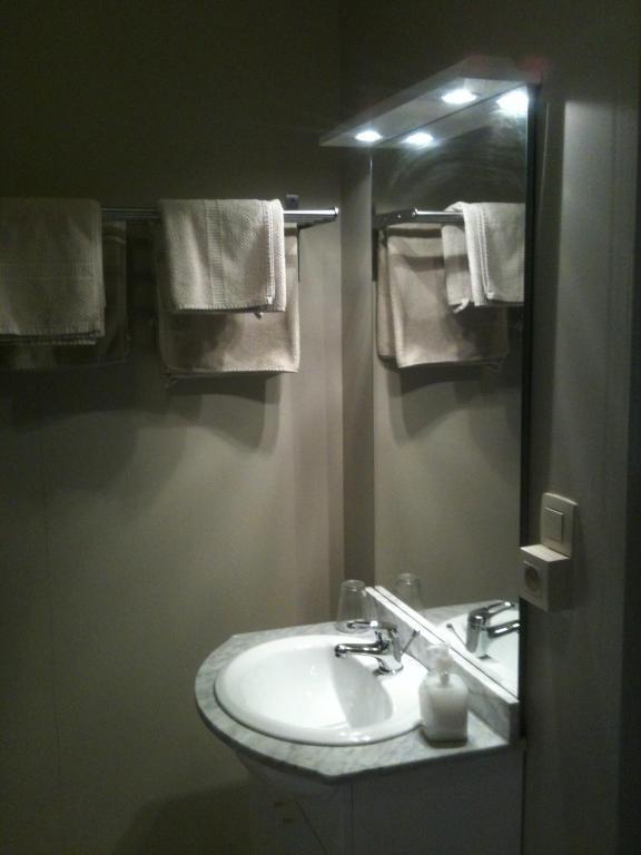 דורבורי Studio Et Appartement La Tete En L'Air חדר תמונה