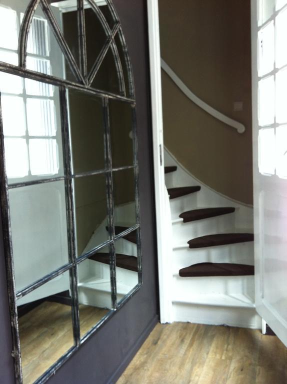 דורבורי Studio Et Appartement La Tete En L'Air מראה חיצוני תמונה